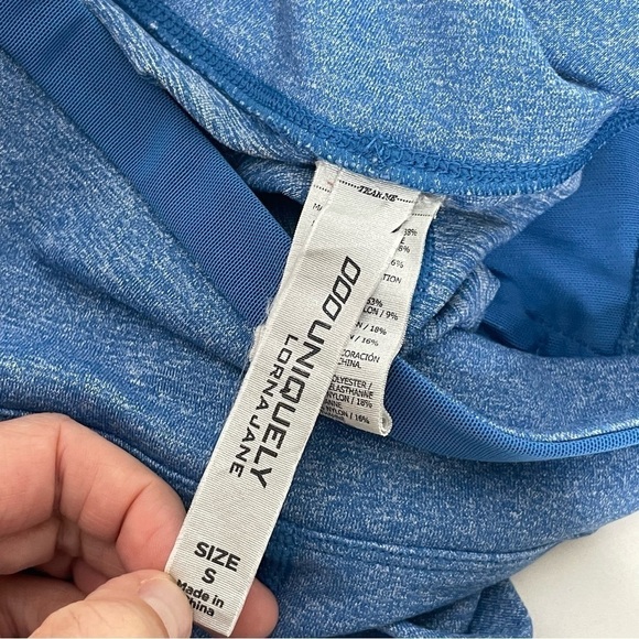 Lorna Jane Cropped Blue Leggings 400 - Picture 9 of 9